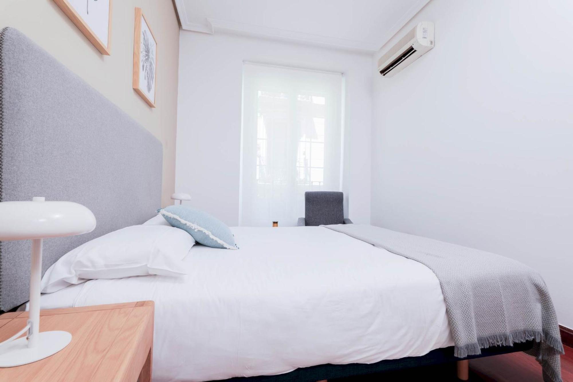 One Bedroom Apartment In Chueca Madryt Zewnętrze zdjęcie